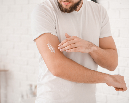 Men's Full Hand De-Tan Treatment for Both Hands in Chennai